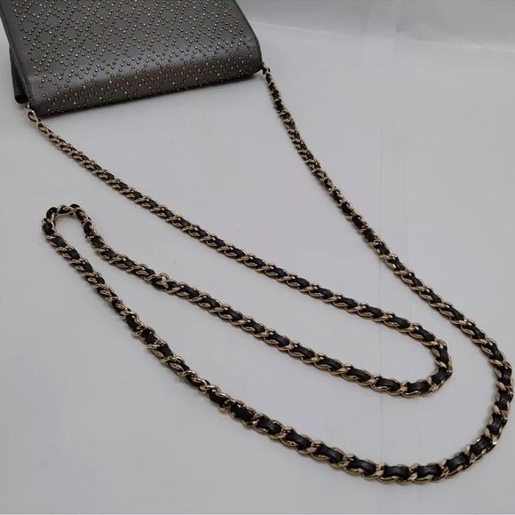 CHANEL STUDDED LEATHER WOC Shoulder/Crossbody Bag GHW - Picture 7 of 12